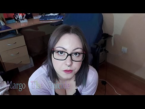 ❤️ Chica sexy con gafas chupa consolador profundamente en la cámara ❤ Video de sexo en es.sitevox.top ❌️